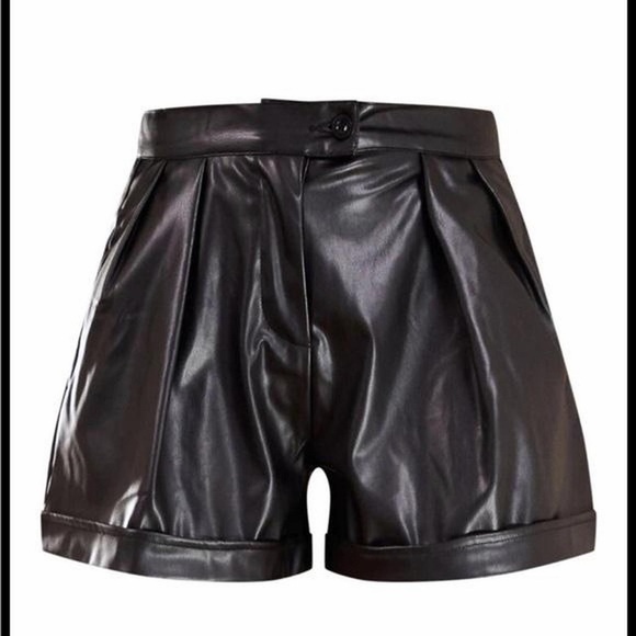 PrettyLittleThing Black High Waist Faux Leather Shorts 4 - Picture 2 of 6